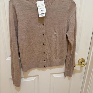 Uniqlo Merino Wool Cardigan in Tan